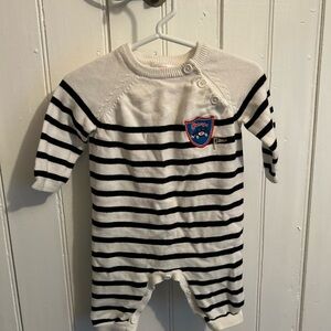(3/$20) Joe fresh 0/3m knit Striped navy blue and White Kids car patch romper